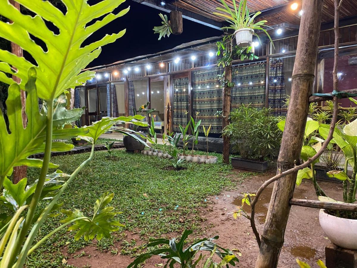 Vila Nha Cua Nep Plei Brel Exteriér fotografie